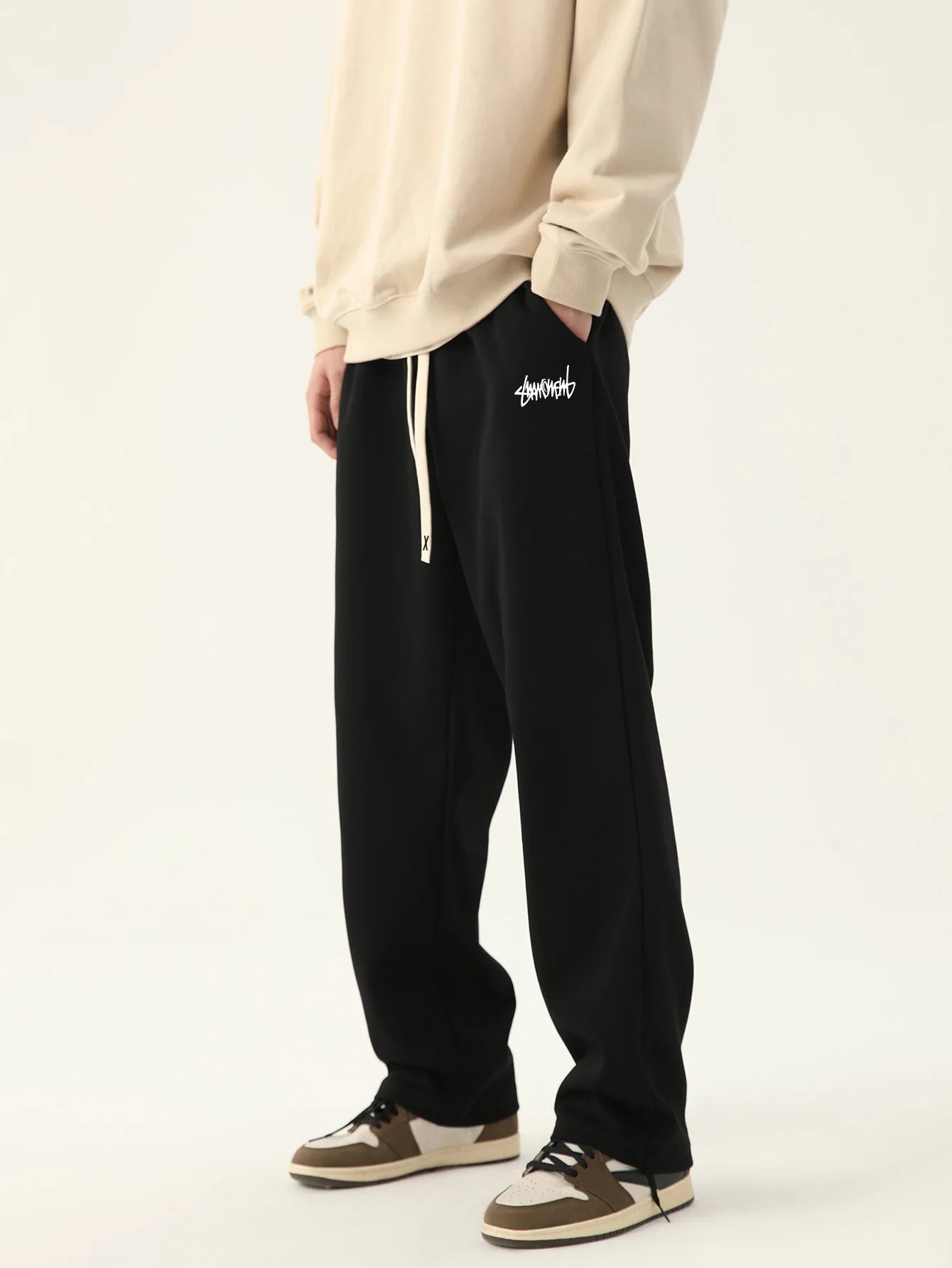 MAISON ATLAS - NIGHT GROUND SWEATPANTS